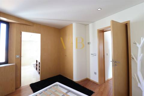 Apartamento T4 na 1ª Linha de Mar em Aver-o-Mar, Póvoa de Varzim