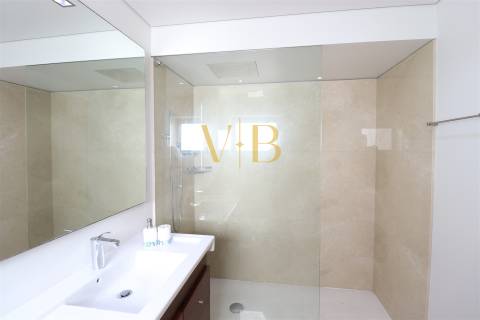 Apartamento T4 na 1ª Linha de Mar em Aver-o-Mar, Póvoa de Varzim