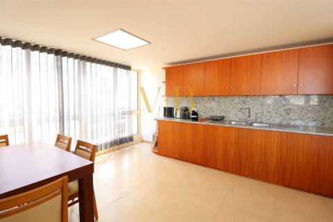 Apartamento T4 na 1ª Linha de Mar em Aver-o-Mar, Póvoa de Varzim