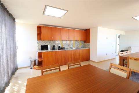 Apartamento T4 na 1ª Linha de Mar em Aver-o-Mar, Póvoa de Varzim