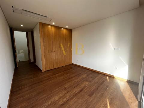 Moradia T2 Nova em Aver-o-Mar - Apenas 70m da Praia