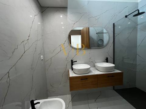 Moradia T3 Nova em Aver-o-Mar - Apenas 70m da Praia