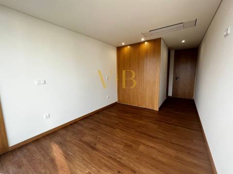 Moradia T3 Nova em Aver-o-Mar - Apenas 70m da Praia