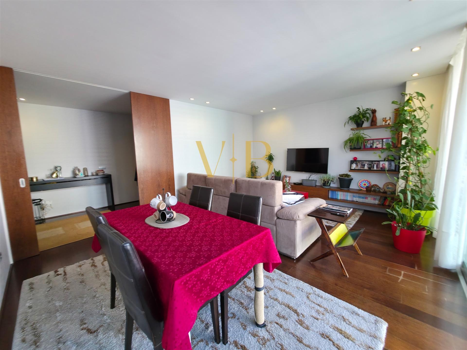 T2 com garagem Póvoa de Varzim – conforto, localização e luminosidade