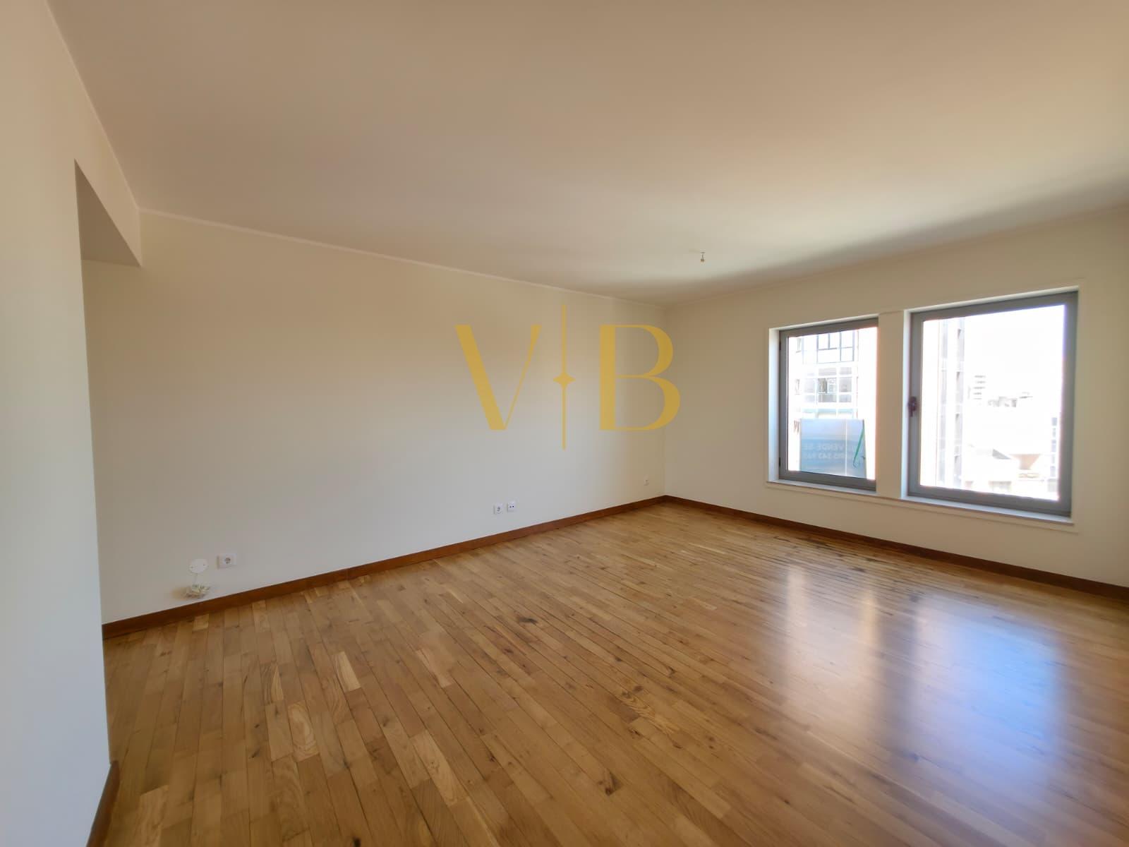 Apartamento T2 Venda em Póvoa de Varzim, Beiriz e Argivai,Póvoa de Varzim