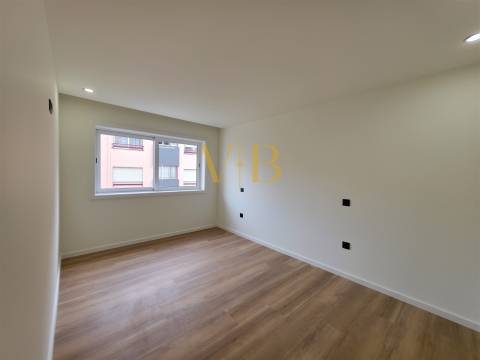 Apartamento T3 Venda em Póvoa de Varzim, Beiriz e Argivai,Póvoa de Varzim