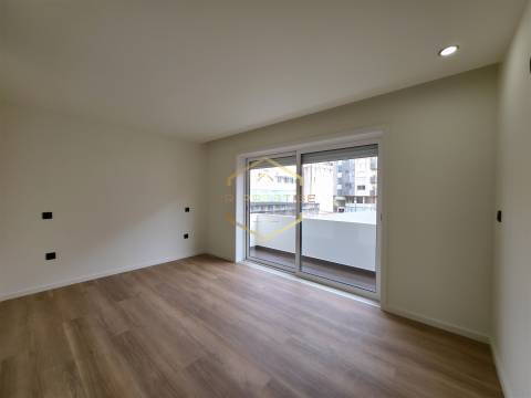 Apartamento T3 Venda em Póvoa de Varzim, Beiriz e Argivai,Póvoa de Varzim