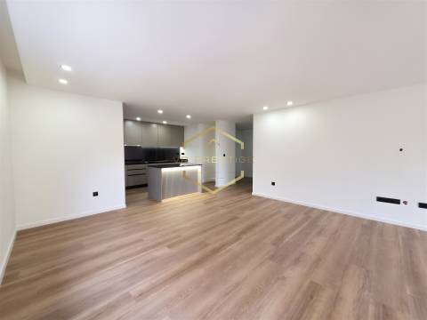 Apartamento T3 Venda em Póvoa de Varzim, Beiriz e Argivai,Póvoa de Varzim