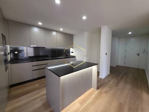 Apartamento T3 Venda em Póvoa de Varzim, Beiriz e Argivai,Póvoa de Varzim