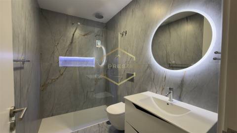 T3 A 150M DA PRAIA DA PÓVOA DE VARZIM