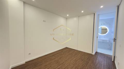 T3 A 150M DA PRAIA DA PÓVOA DE VARZIM