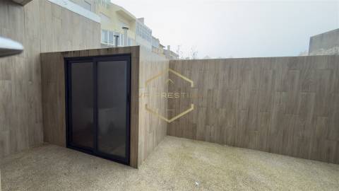 T3 A 150M DA PRAIA DA PÓVOA DE VARZIM