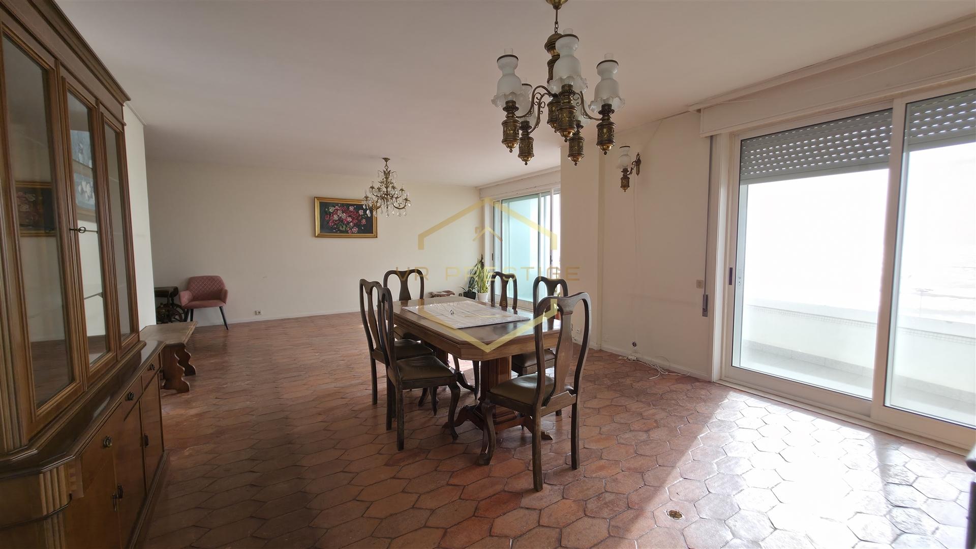 Apartamento T6 Venda em Póvoa de Varzim, Beiriz e Argivai,Póvoa de Varzim