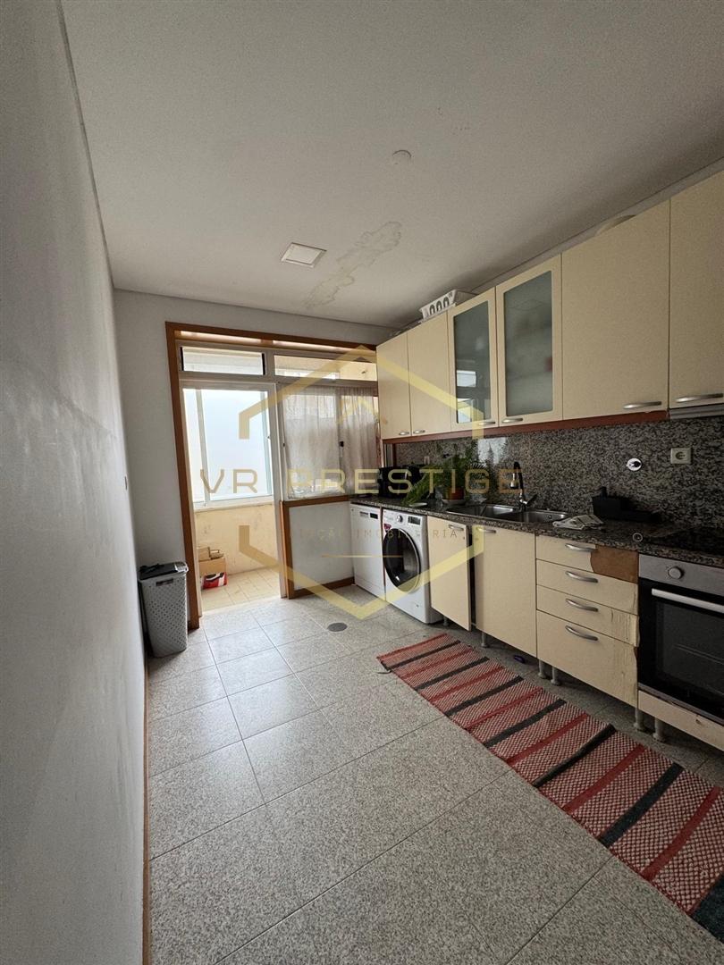 T2 com elevador e garagem Póvoa de Varzim