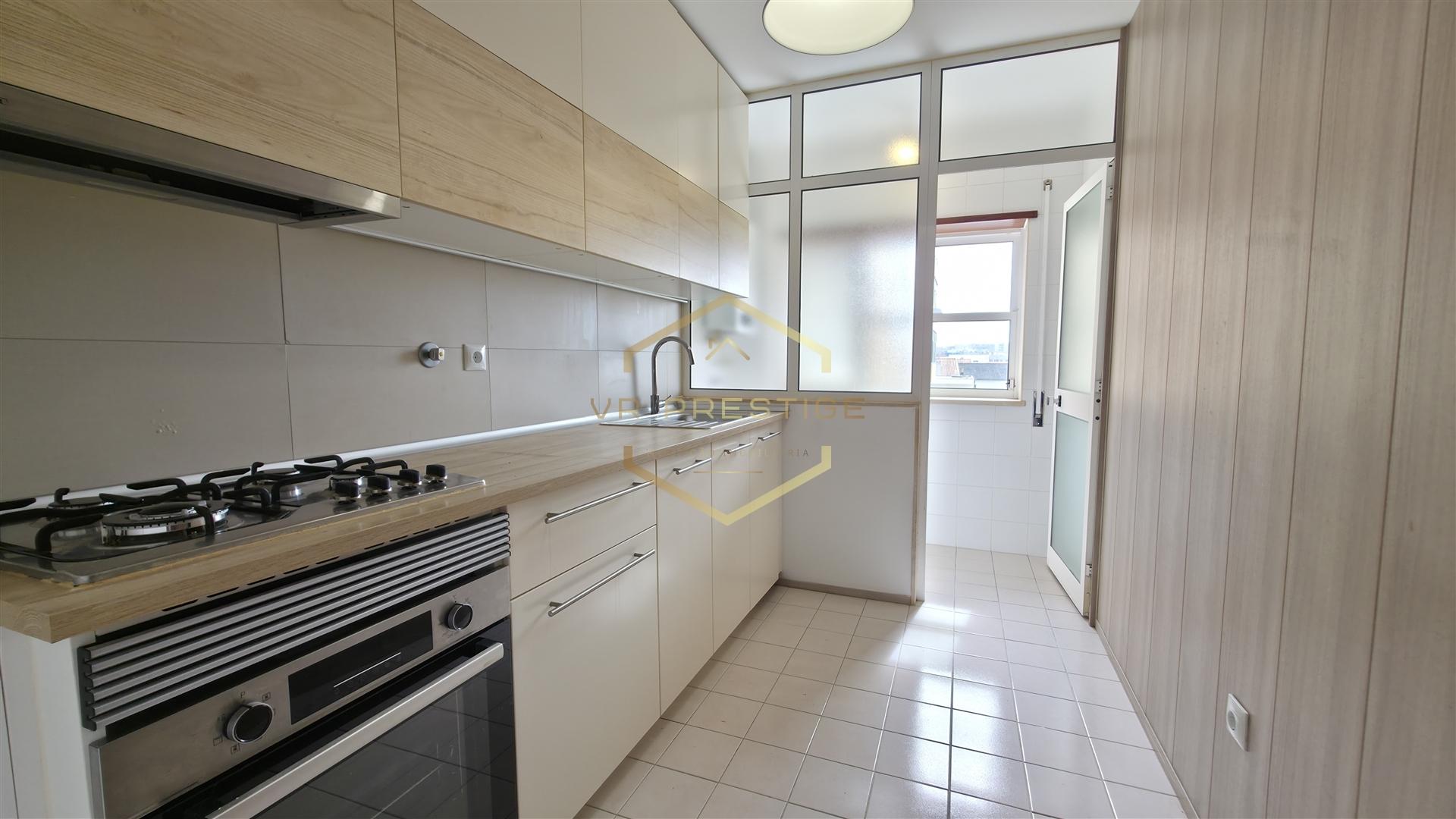 Apartamento T1 a 450 metros da praia de Aver-o-Mar