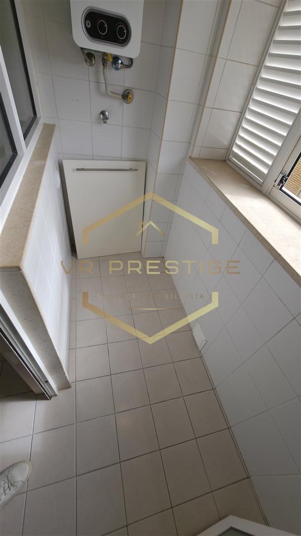 Apartamento T1 a 450 metros da praia de Aver-o-Mar