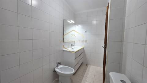 Apartamento T1 a 450 metros da praia de Aver-o-Mar