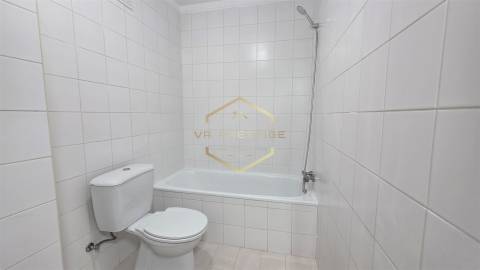 Apartamento T1 a 450 metros da praia de Aver-o-Mar