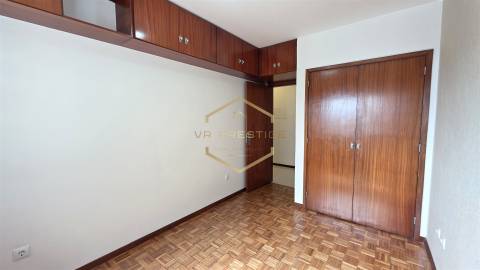 Apartamento T1 a 450 metros da praia de Aver-o-Mar