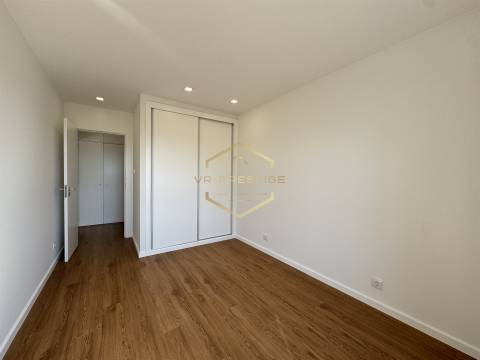 Apartamento T1 Venda em Póvoa de Varzim, Beiriz e Argivai,Póvoa de Varzim