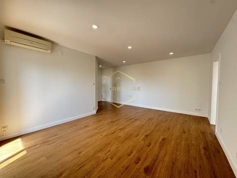 Apartamento T1 Venda em Póvoa de Varzim, Beiriz e Argivai,Póvoa de Varzim