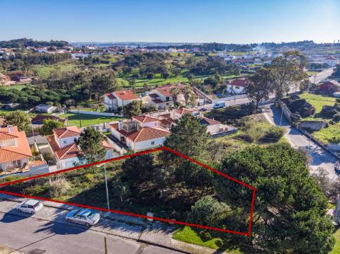 Lote com projeto aprovado no Nadadouro