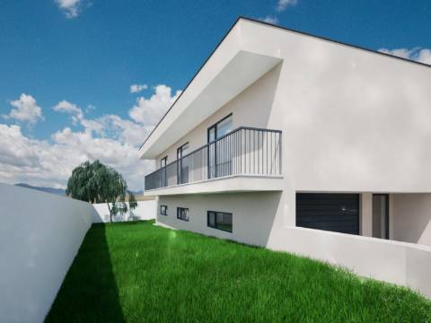 Lote com projeto aprovado no Nadadouro