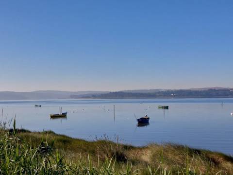Lote com projeto aprovado no Nadadouro