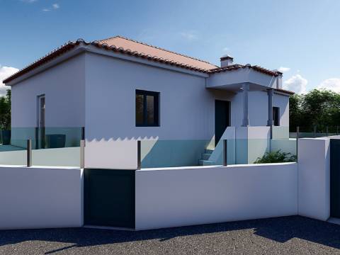 Moradia V4 perto da Venda do Pinheiro