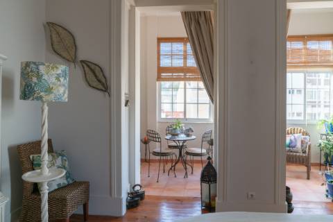 Apartamento T6 de charme com 200m2 nos Anjos