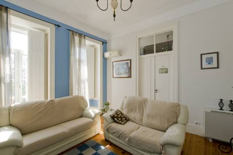 Apartamento T6 de charme com 200m2 nos Anjos