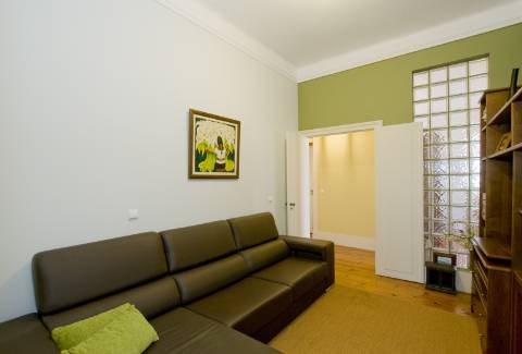 Apartamento T6 de charme com 200m2 nos Anjos