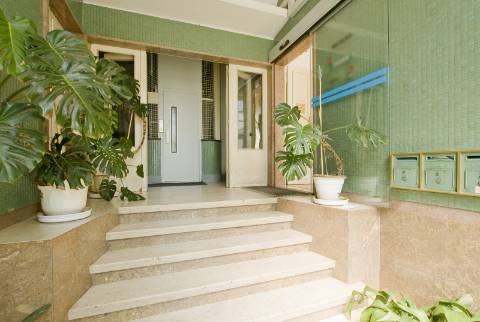 Apartamento T6 de charme com 200m2 nos Anjos