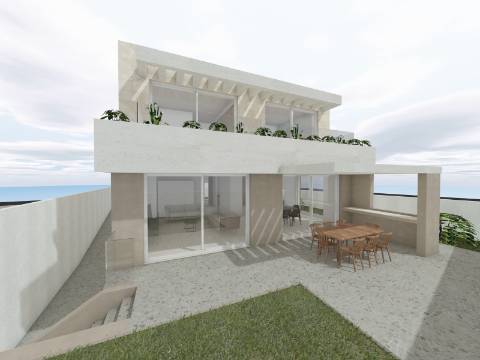 Moradia V4 com vista para o rio São Domingos