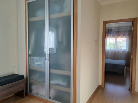 Moradia V3+1 com jardim e vista, a poucos minutos da Cidade de Leiria