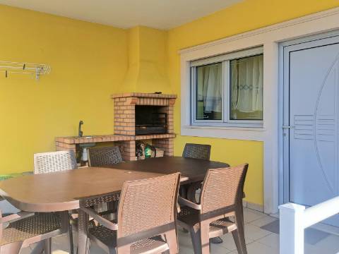 Moradia V3+1 com jardim e vista, a poucos minutos da Cidade de Leiria