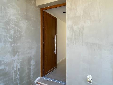 Moradia T3 com piscina e jardim a 5 minutos das Praias