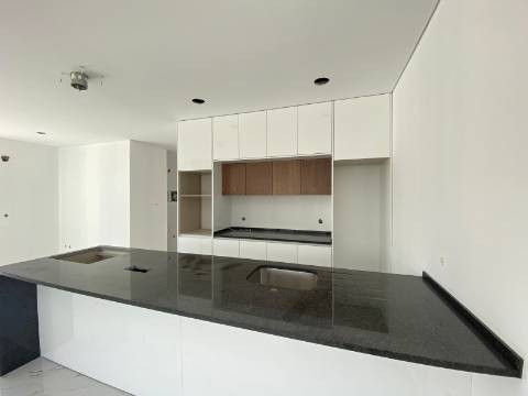 Moradia T3 com piscina e jardim a 5 minutos das Praias