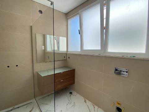 Moradia T3 com piscina e jardim a 5 minutos das Praias