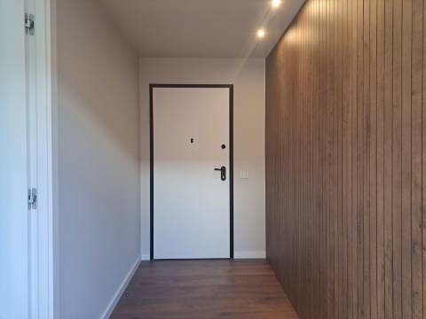 Apartamento T3 Duplex na cidade de Leiria com 3 suítes e vista para a cidade e castelo
