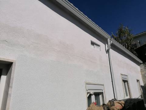 2 Moradias junto ao Polo Universitário da Ajuda