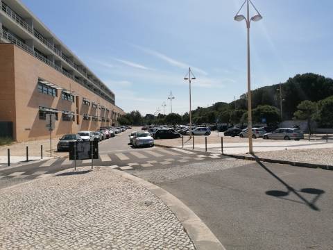 2 Moradias junto ao Polo Universitário da Ajuda