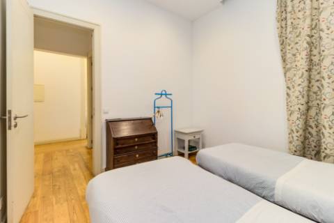 Apartamento T3 cheio de charme em plena Baixa Lisboeta