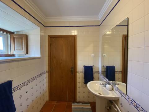 Moradia equipada e mobilada para arrendamento