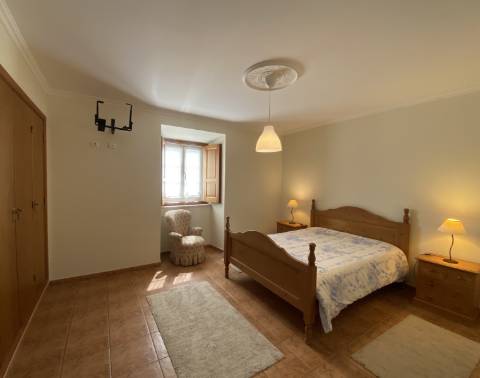 Moradia equipada e mobilada para arrendamento