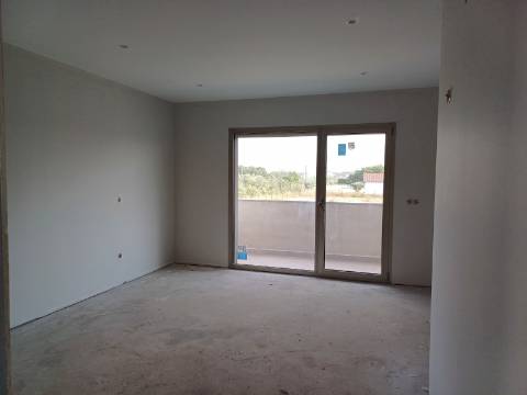 Moradia V4 Contemporânea, a 2 Minutos do Mosteiro da Batalha