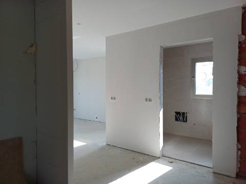 Moradia V4 Contemporânea, a 2 Minutos do Mosteiro da Batalha