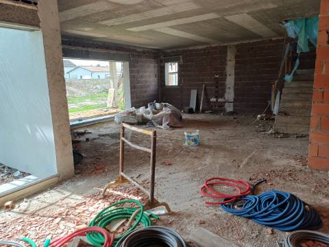 Moradia V4 Contemporânea, a 2 Minutos do Mosteiro da Batalha