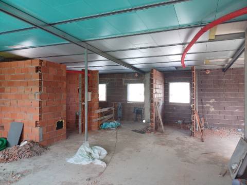 Moradia V4 Contemporânea, a 2 Minutos do Mosteiro da Batalha