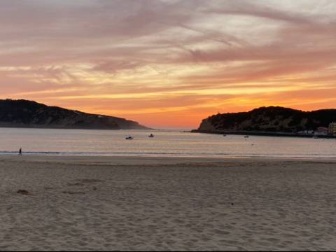 Apartamento T1 em frente à praia de São Martinho do Porto